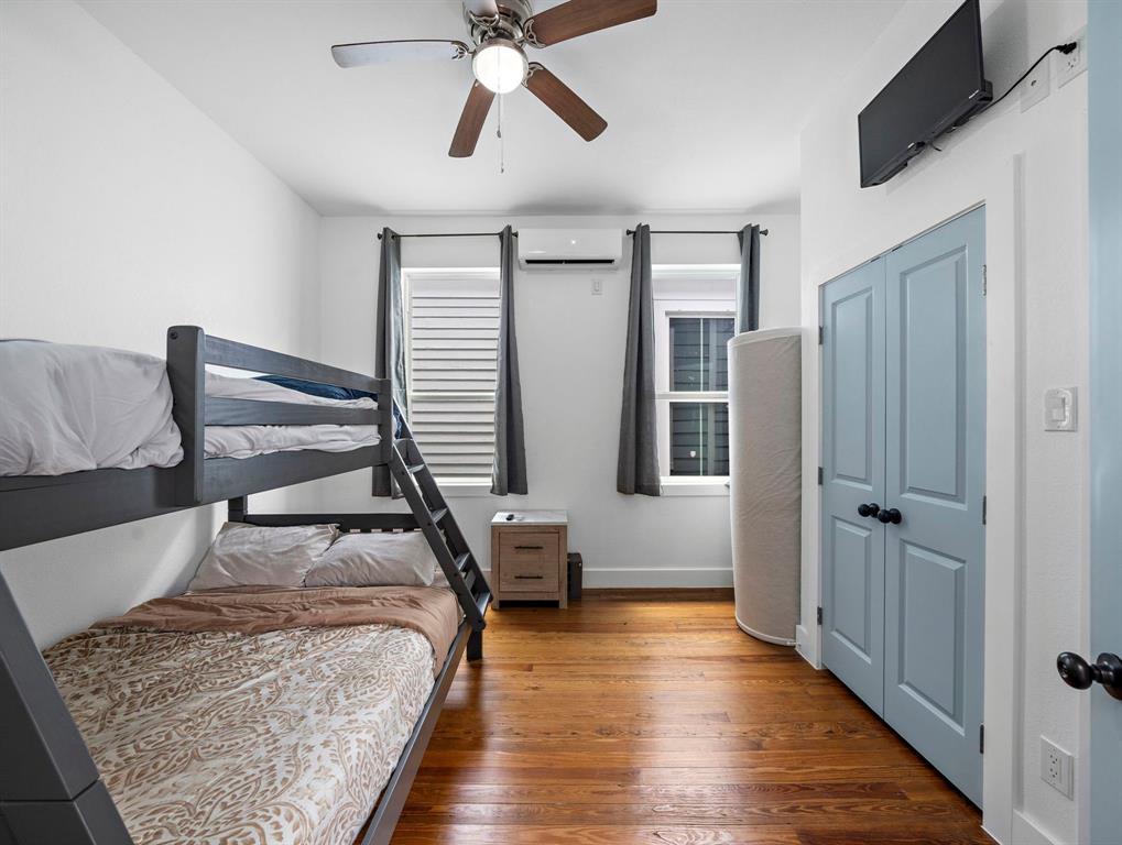 2815 Ball Steet, Galveston, Texas image 25