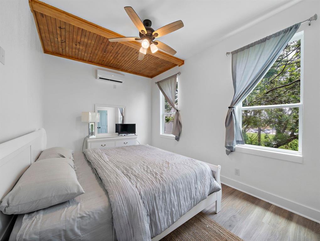 2815 Ball Steet, Galveston, Texas image 23