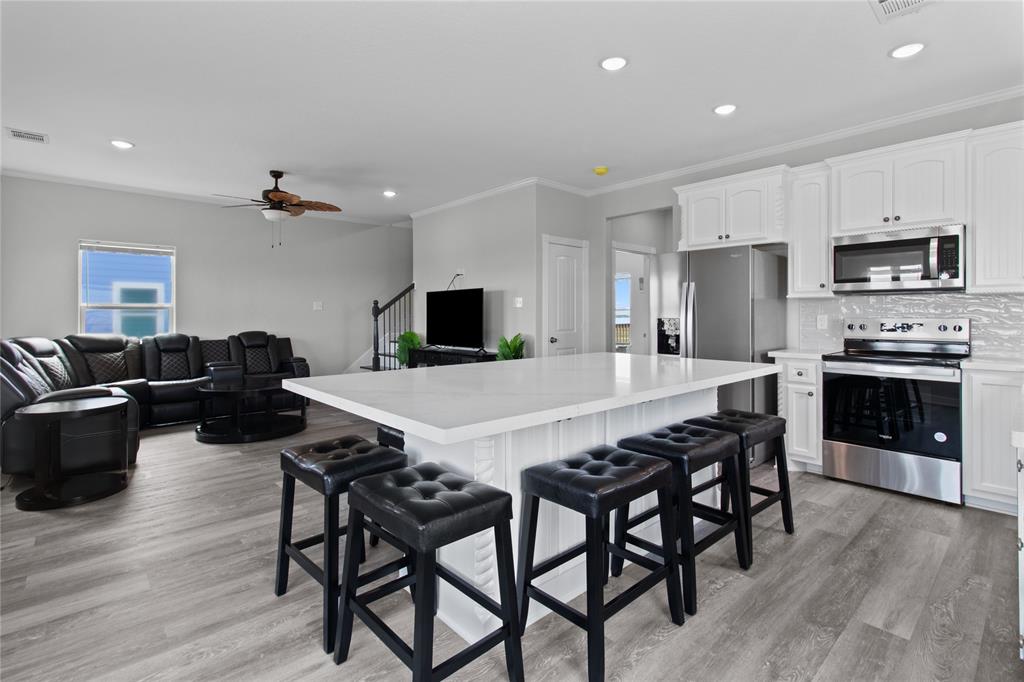 2031 Bluewater Hwy