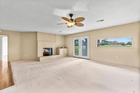 A home in Conroe