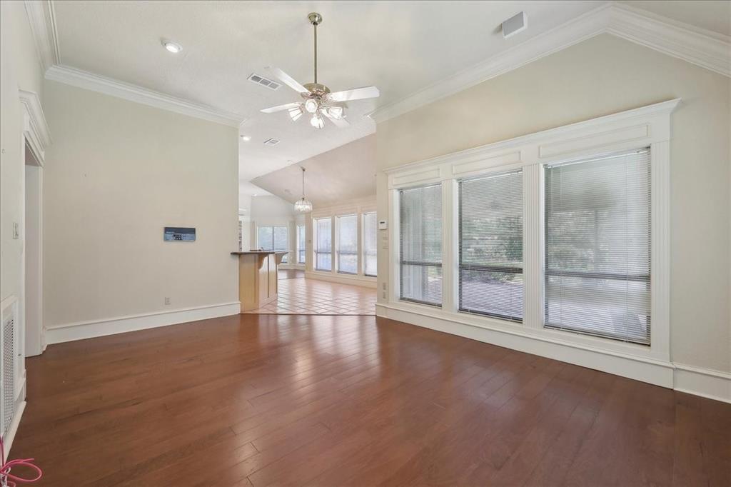 4711 Burns Circle Cir, Orange, Texas image 11