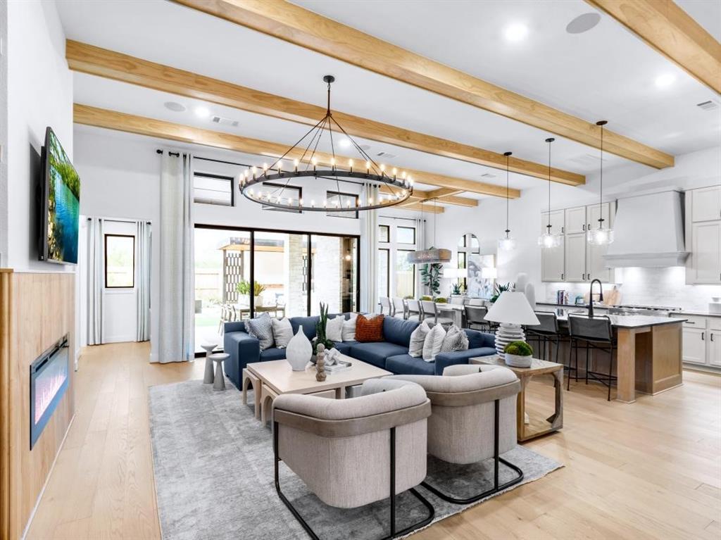 29738 Shady Glade