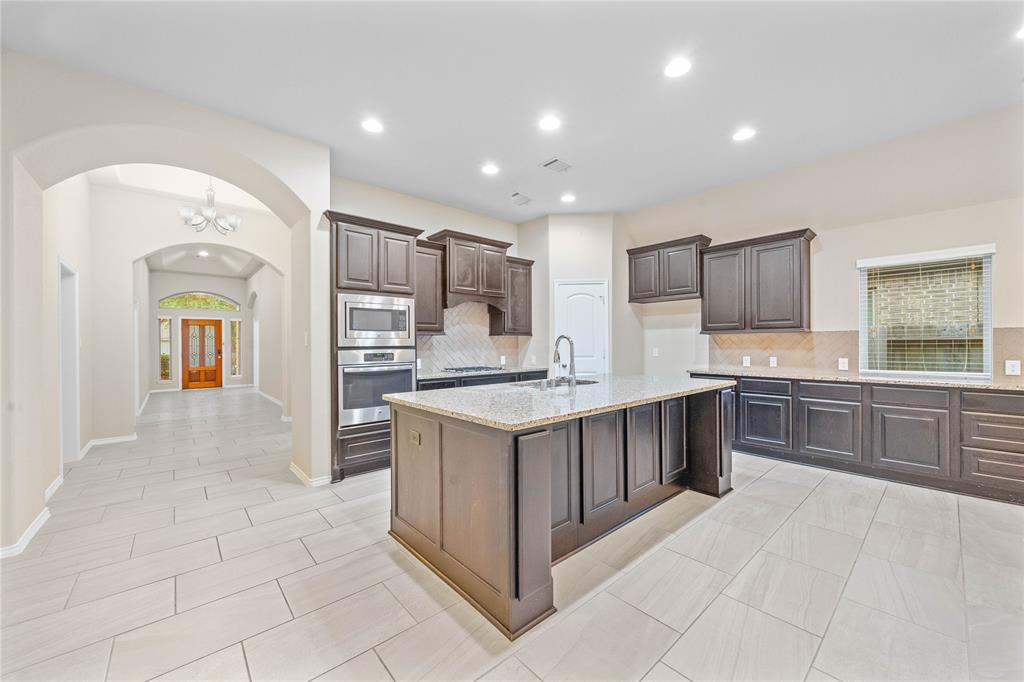 29154 Marina Point Lane, Fulshear, Texas image 25