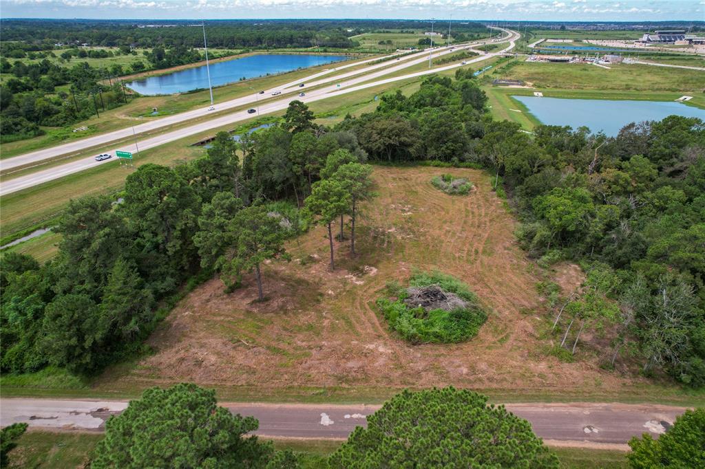 19501 Lindsey Road, Tomball, Texas image 10