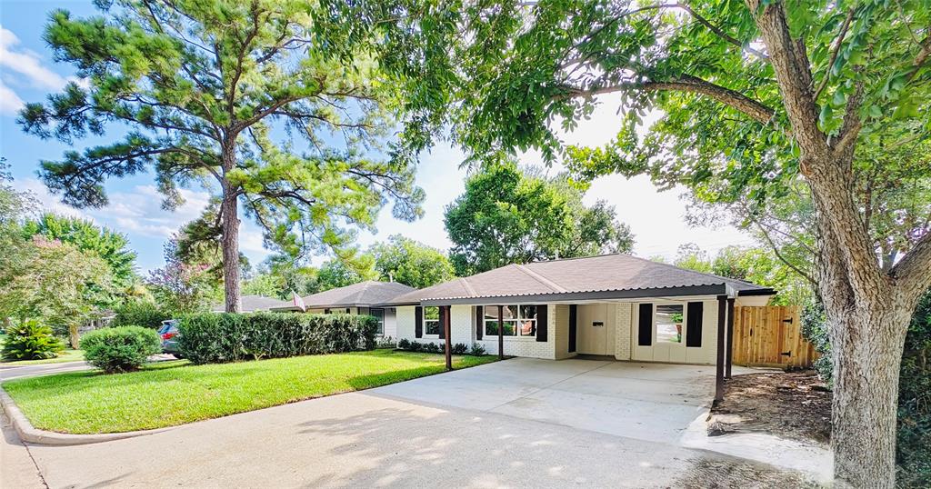 9906 Bassoon Drive