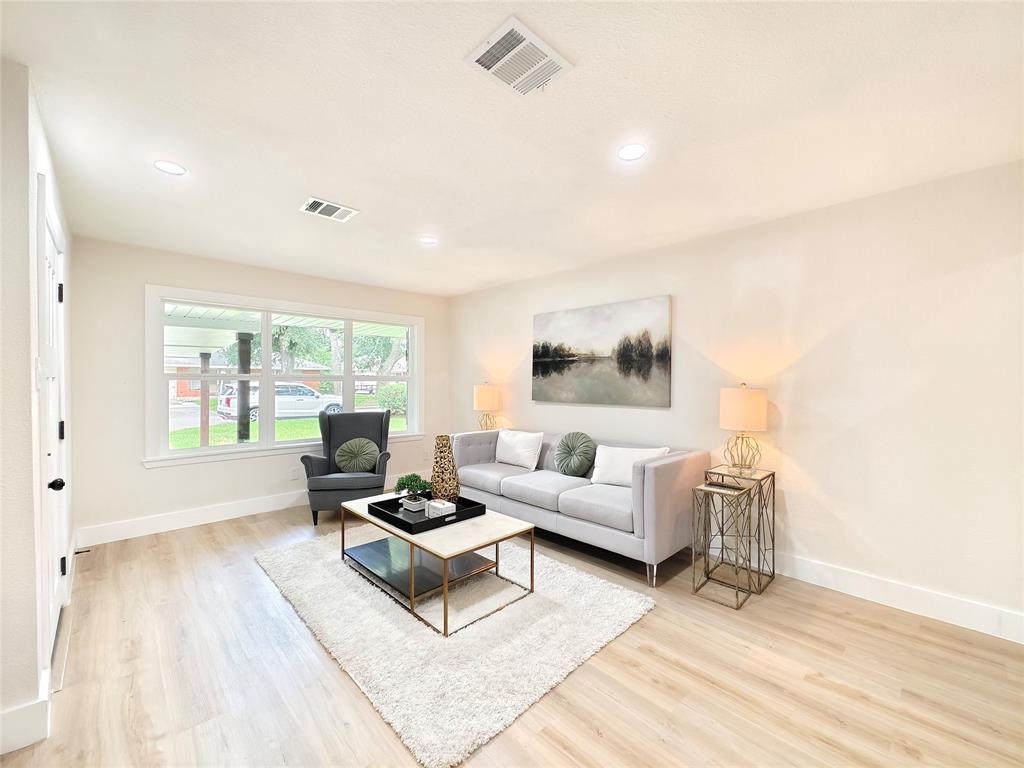 9906 Bassoon Drive