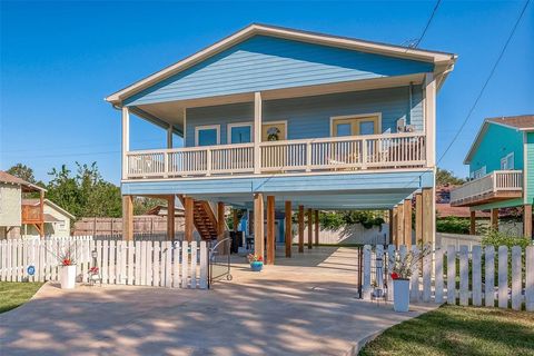 108 Bay Oaks Drive La Porte TX 77571