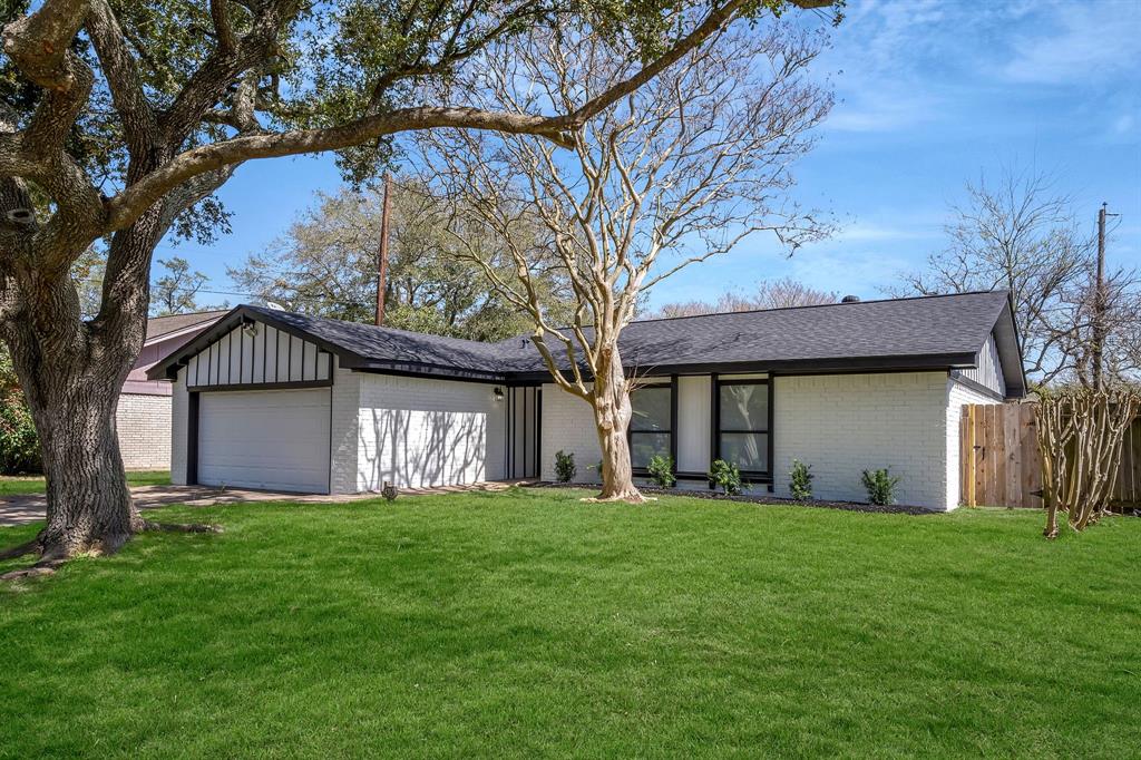 4317 N Heron Drive, Seabrook, Texas image 4