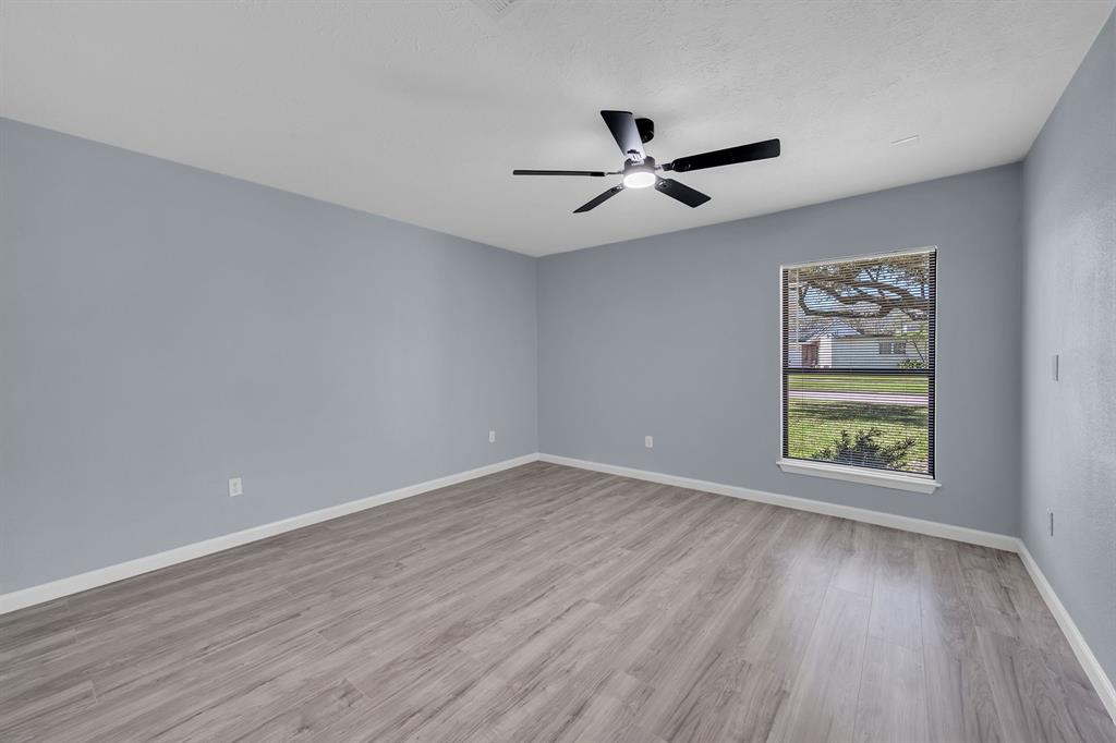 4317 N Heron Drive, Seabrook, Texas image 20