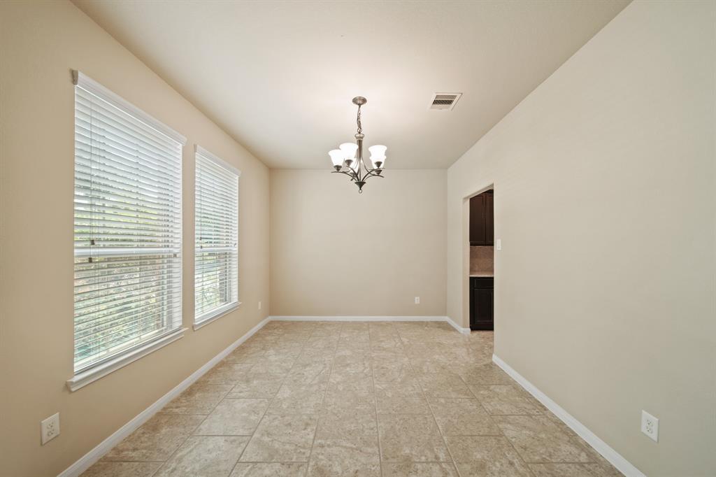 17203 Cascading Springs Lane, Humble, Texas image 5