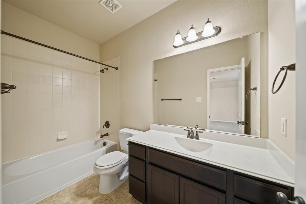 17203 Cascading Springs Lane, Humble, Texas image 28