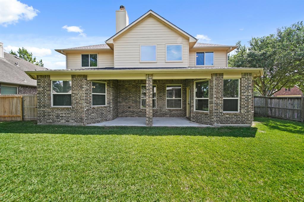 17203 Cascading Springs Lane, Humble, Texas image 33