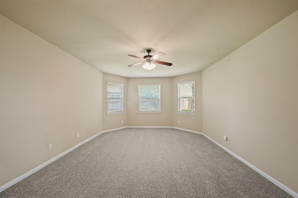 17203 Cascading Springs Lane, Humble, Texas image 16