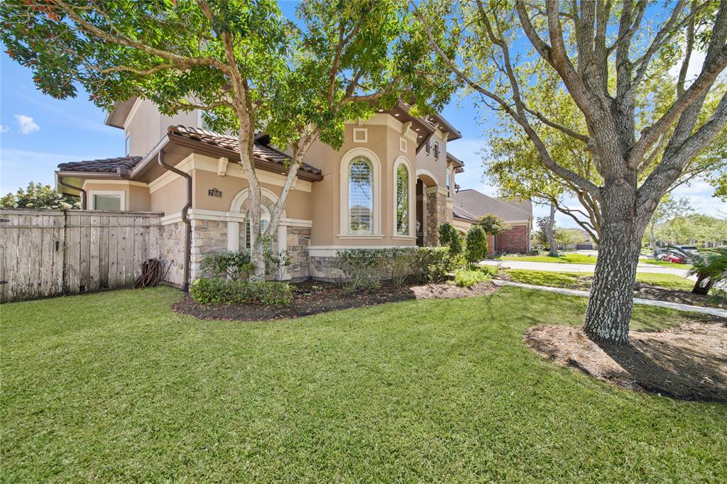 7106 Sentinel Falls, Missouri City, Texas image 2