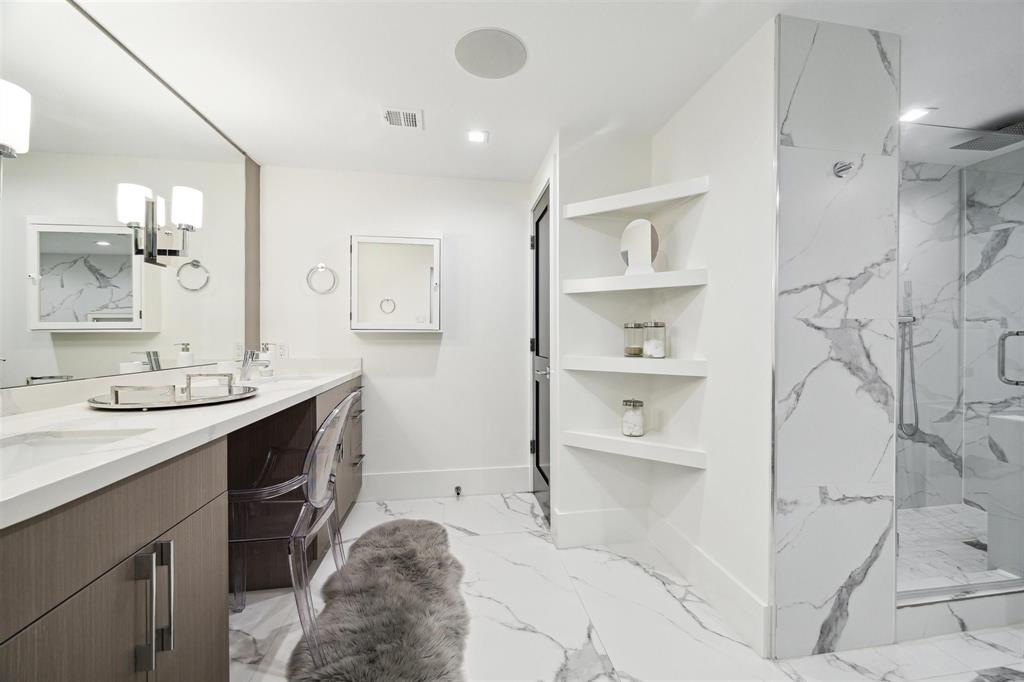 49 Briar Hollow Lane #2104, Houston, Texas image 23