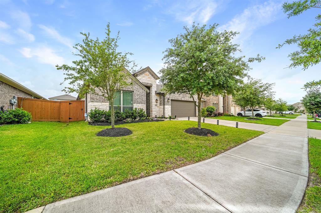32927 Franklin Brooks Drive