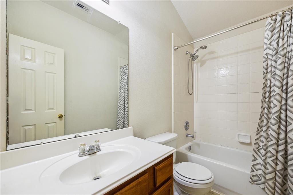 20203 Stonegrove Court, Tomball, Texas image 13