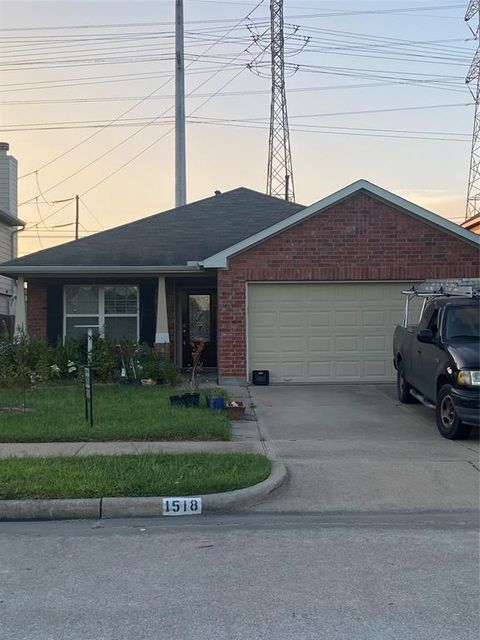 A home in Missouri City