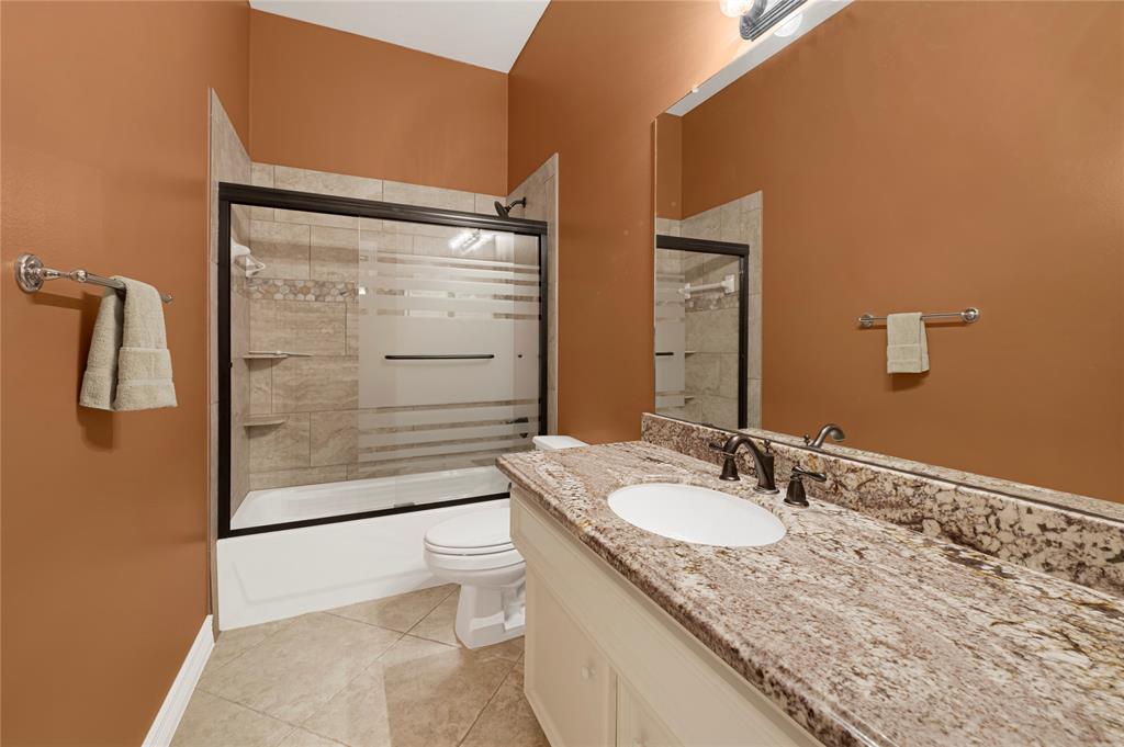 2005 Mistwood Court, Pearland, Texas image 7