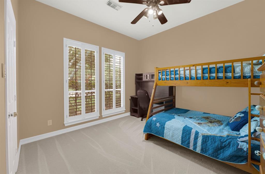 2005 Mistwood Court, Pearland, Texas image 6