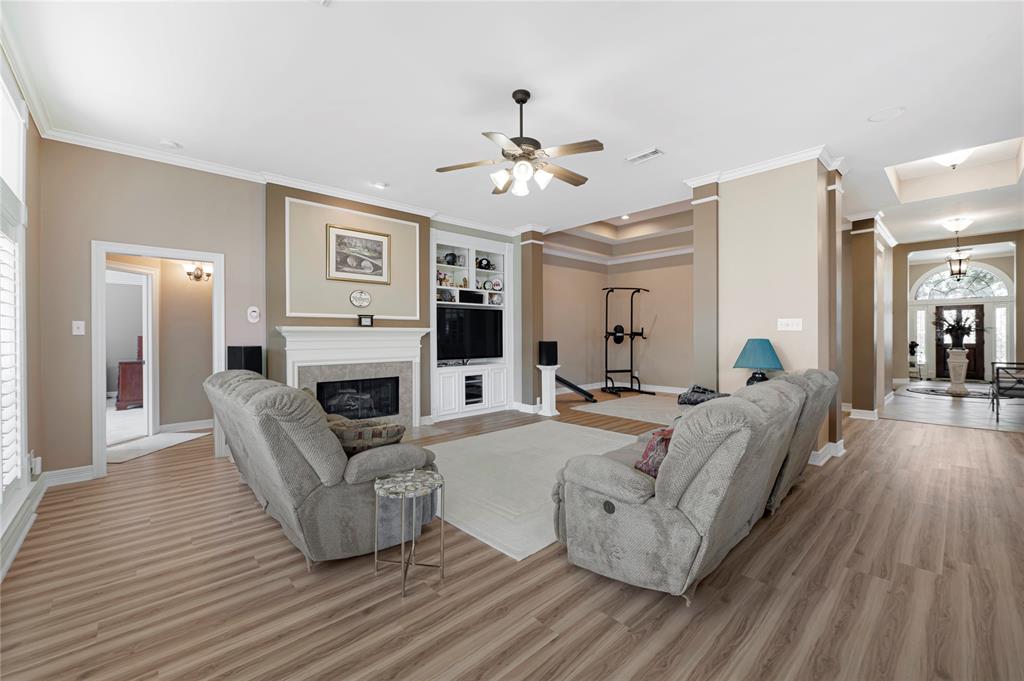 2005 Mistwood Court, Pearland, Texas image 17