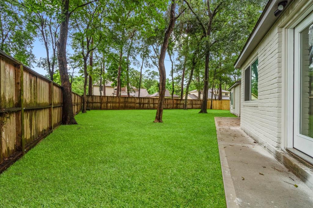 9 Indian Cedar Lane, The Woodlands, Texas image 40