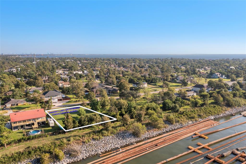 611 S Shady Lane, La Porte, Texas image 3