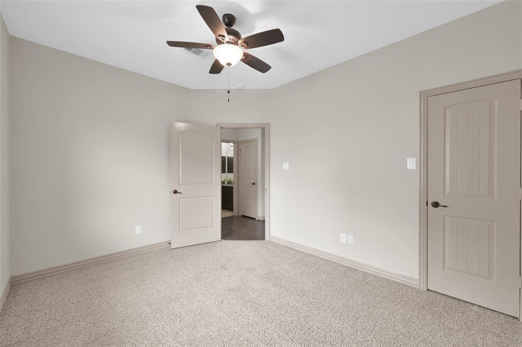 4510 Sanctuary Trails Drive, Spring, Texas image 32