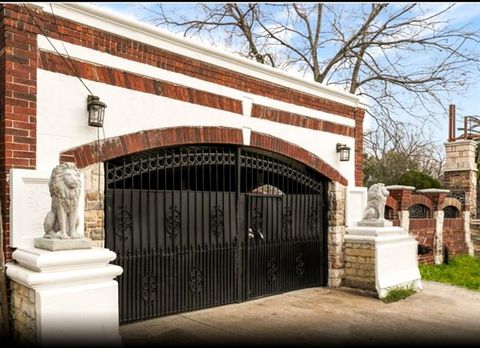 Photo of 1207 Firnat Street, Houston, TX 77022 (MLS # 49794220)