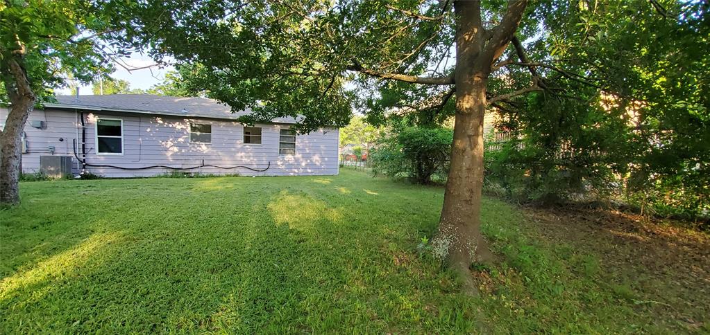 10341 Caxton Street, Houston, Texas image 4