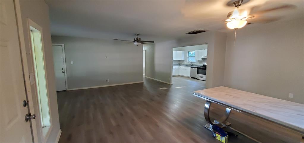 10341 Caxton Street, Houston, Texas image 9