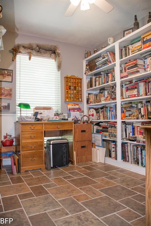 9122 Kerr Drive, Tomball, Texas image 15