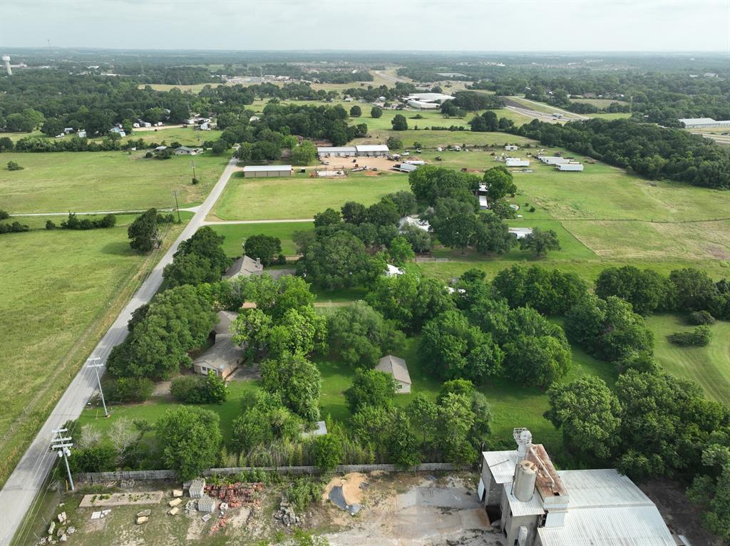 915 Farmers Rd, Brenham, Texas image 12