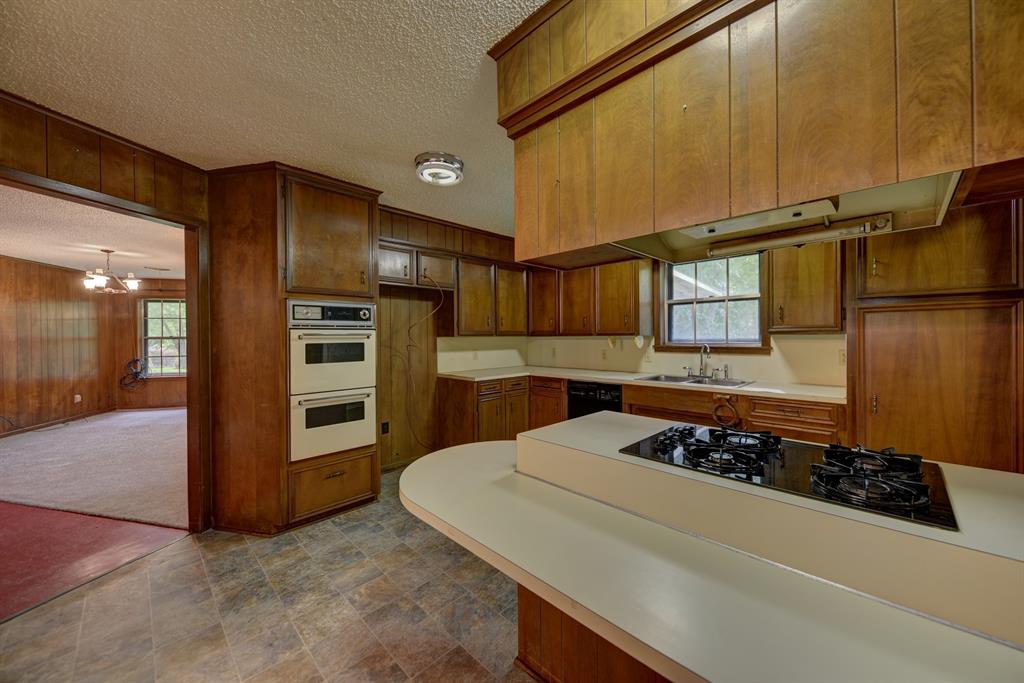 915 Farmers Rd, Brenham, Texas image 25