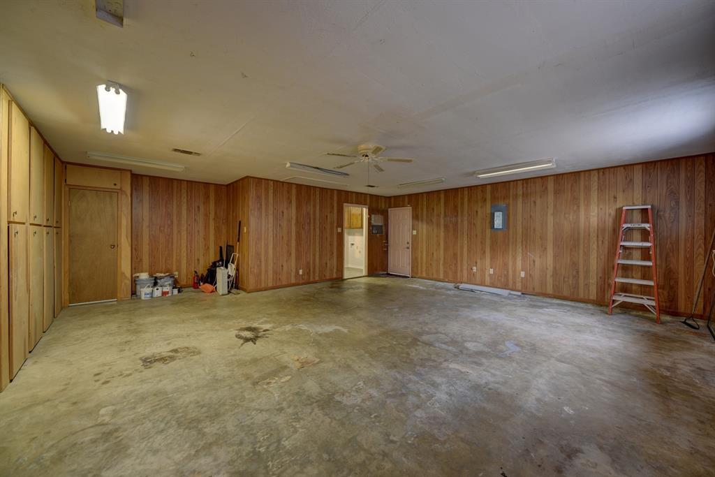 915 Farmers Rd, Brenham, Texas image 29