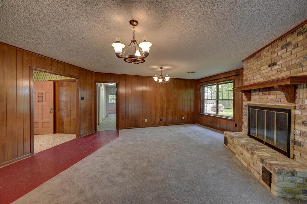 915 Farmers Rd, Brenham, Texas image 17