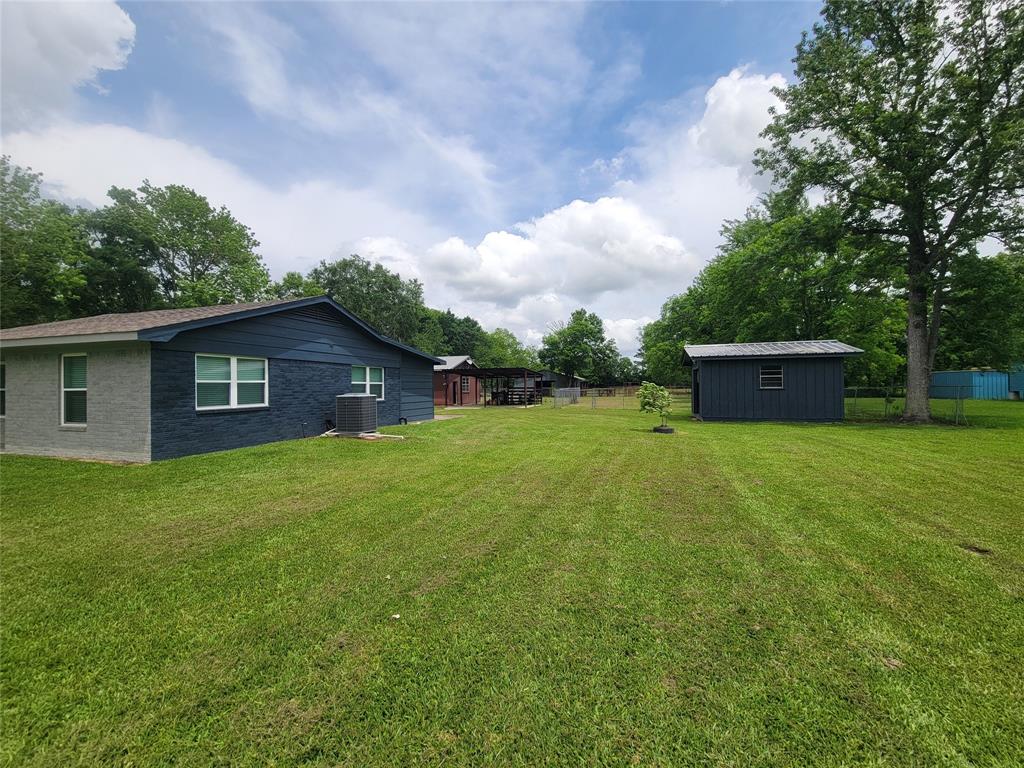 10182 Highway 146, Hardin, Texas image 4
