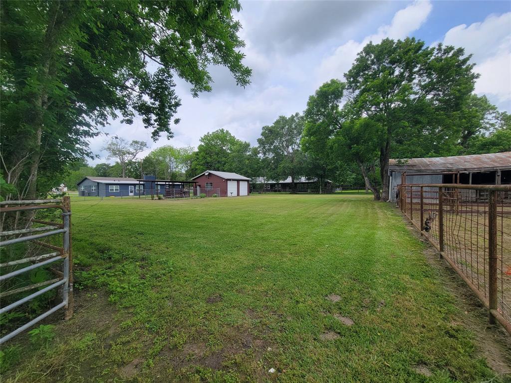 10182 Highway 146, Hardin, Texas image 14