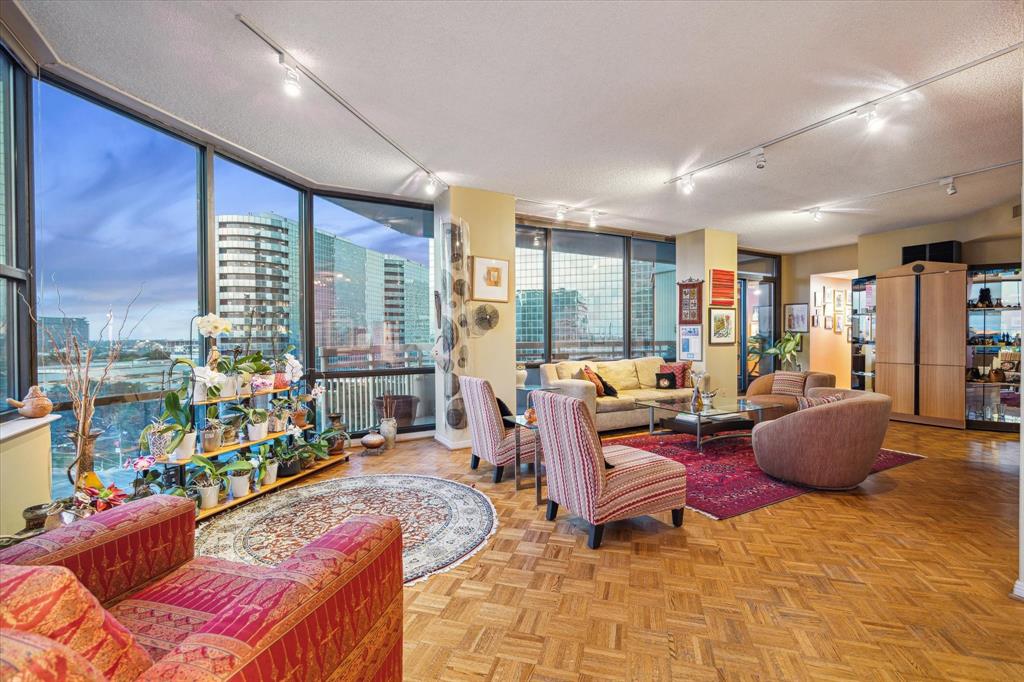 14 Greenway Plaza #9R, Houston, Texas image 8