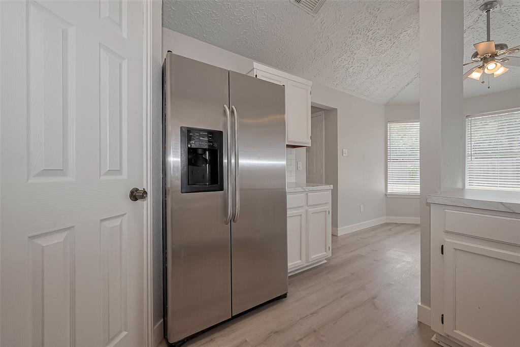 22010 Rivermead Drive, Katy, Texas image 12