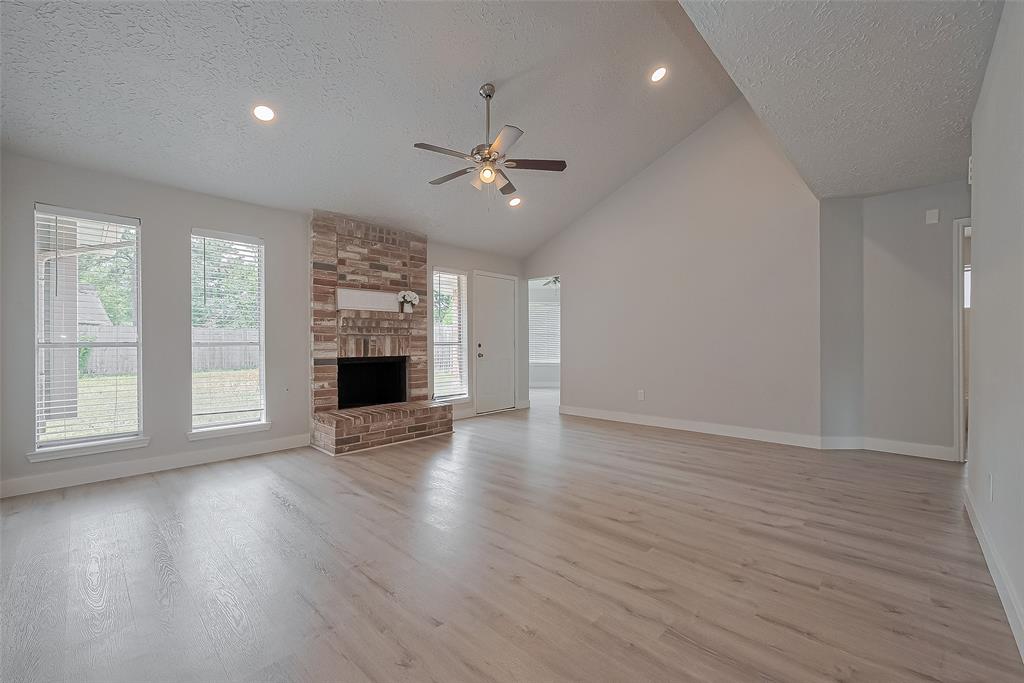 22010 Rivermead Drive, Katy, Texas image 3