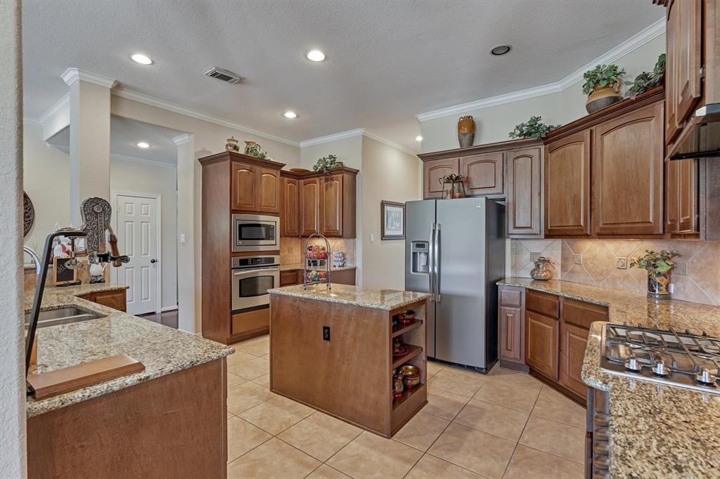 16111 Crooked Lake Way, Cypress, Texas image 12