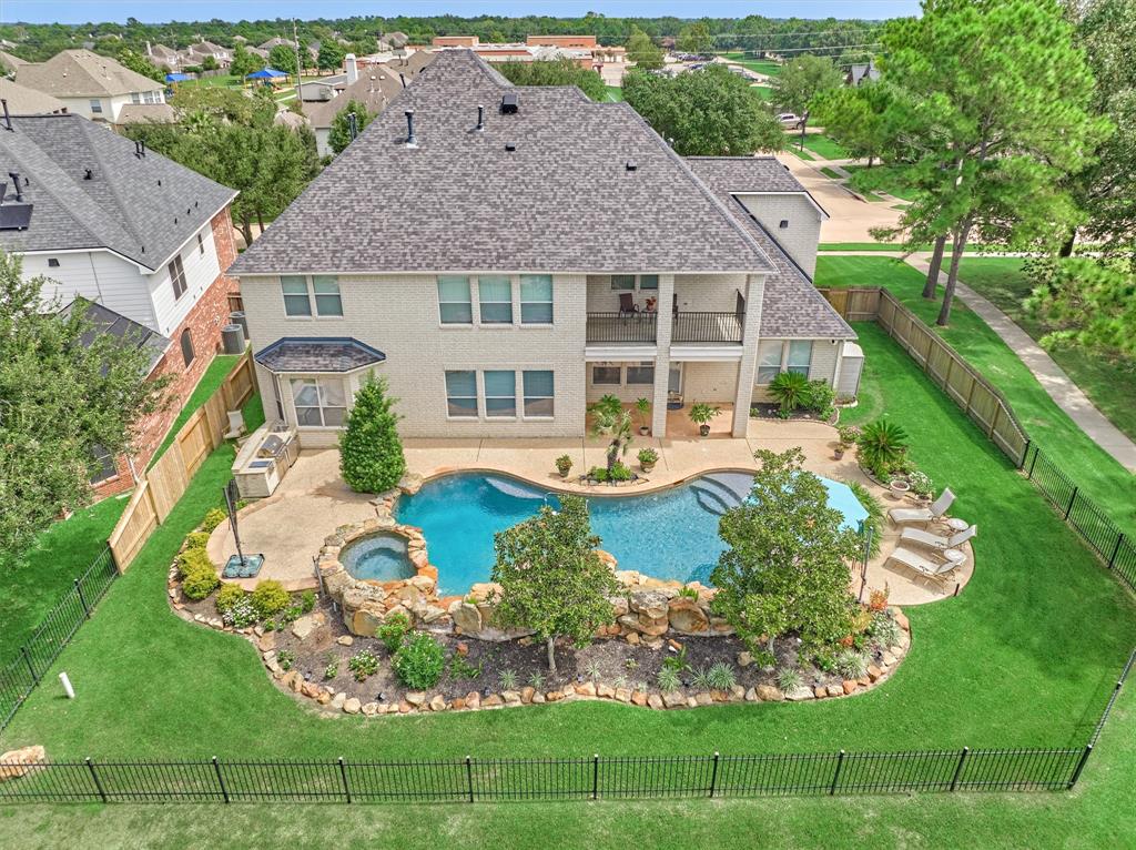 16111 Crooked Lake Way, Cypress, Texas image 3