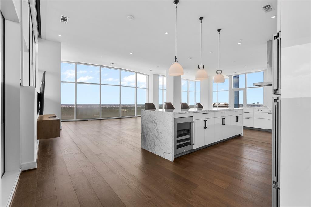 4521 San Felipe Street 3101