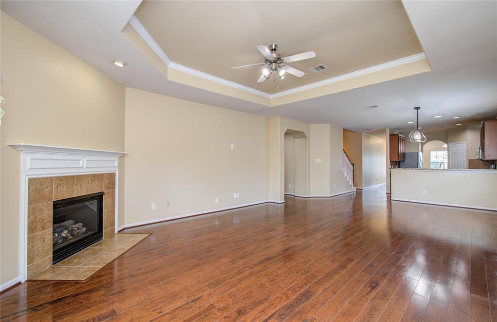17607 Memorial Falls Drive, Tomball, Texas image 16