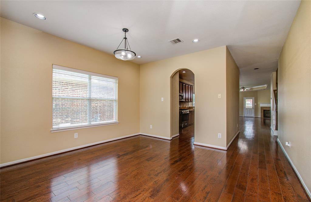 17607 Memorial Falls Drive, Tomball, Texas image 5