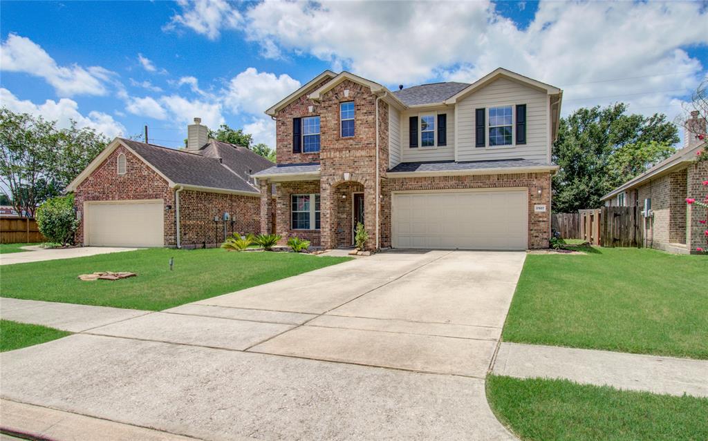 17607 Memorial Falls Drive, Tomball, Texas image 39