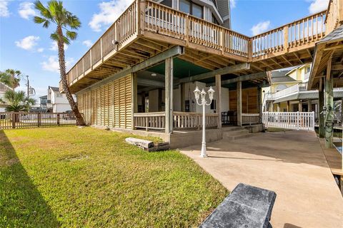 A home in Tiki Island