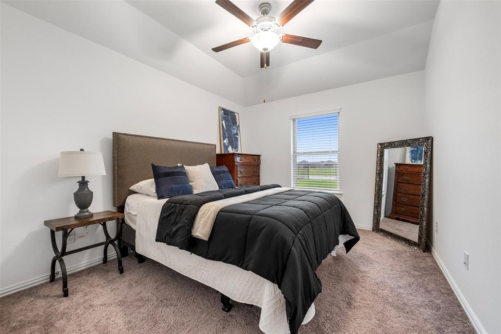 9211 Spanish Hills Drive, Baytown, Texas image 25