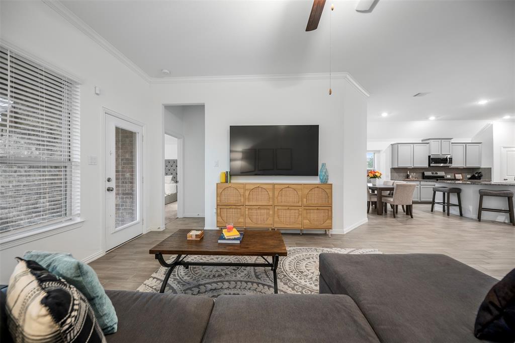 9211 Spanish Hills Drive, Baytown, Texas image 17